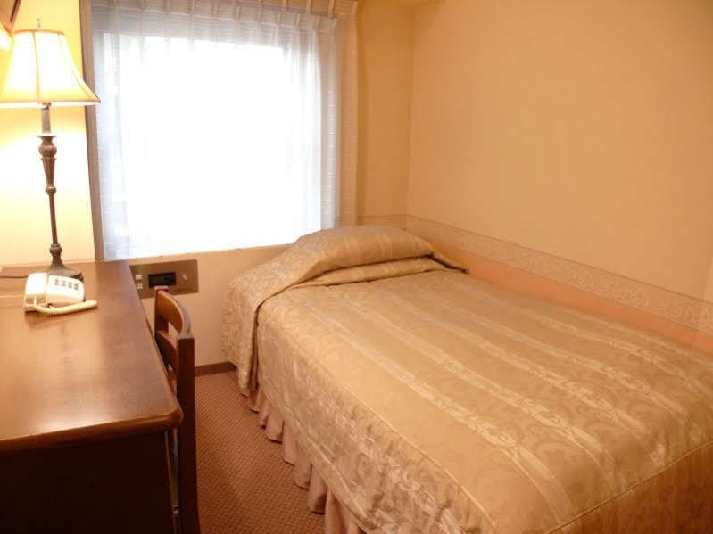 Suidobashi Grand Hotel Tokio Buitenkant foto